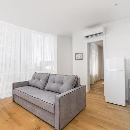 Gagarin Plaza Design Apartment 오데사 외부 사진